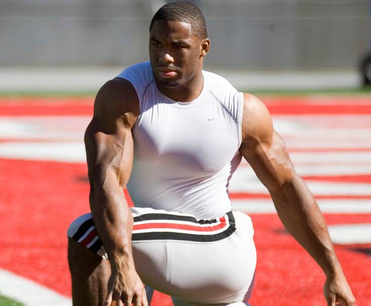 Strongest Nfl Players Who Look More Ripped Than Bodybuilders