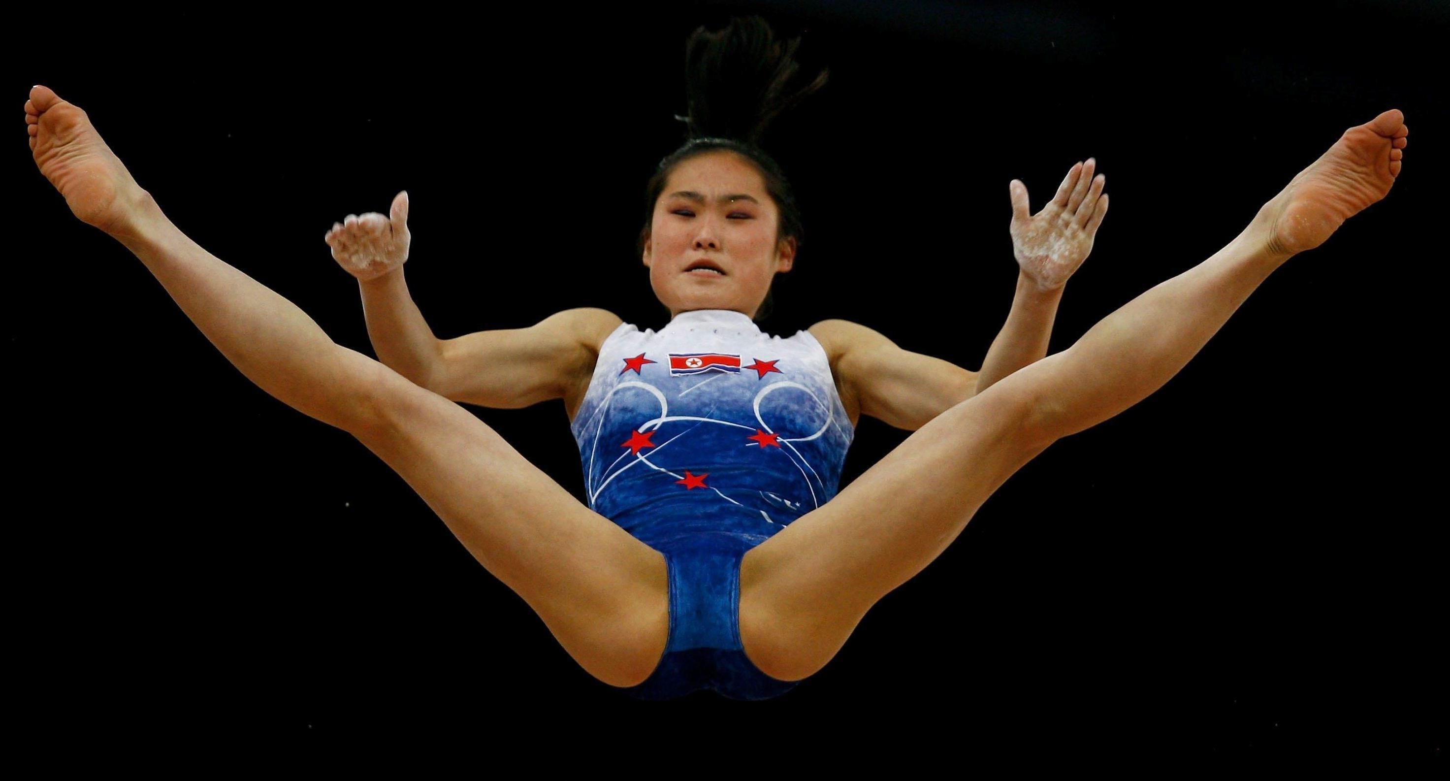 Girls Sports Wardrobe Malfunction