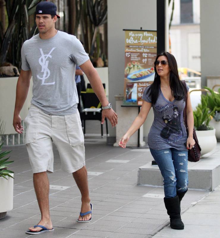 16 Nba Stars Who Had Much Shorter Partners Thesportster