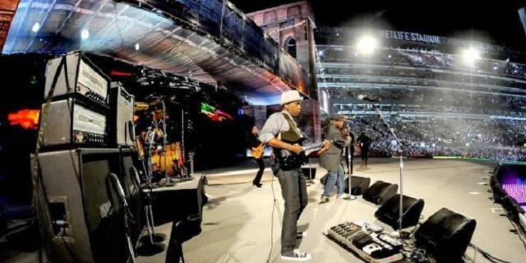 5 Best Times Musicians Who Rocked A Wwe Live Show 5 Worst Who Bombed musicians who rocked a wwe live